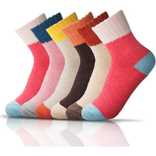 Load image into Gallery viewer, Kints Socks - Style 3